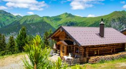 GASTEINERHÜTTE IM ZIRBENWALD | BAD GASTEIN